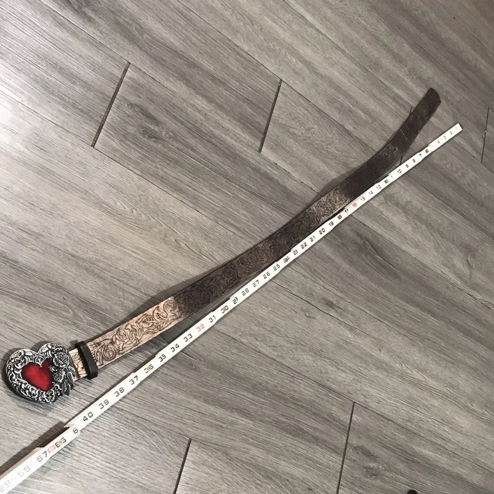 Red Heart‎ Enamel Buckle Belt size M